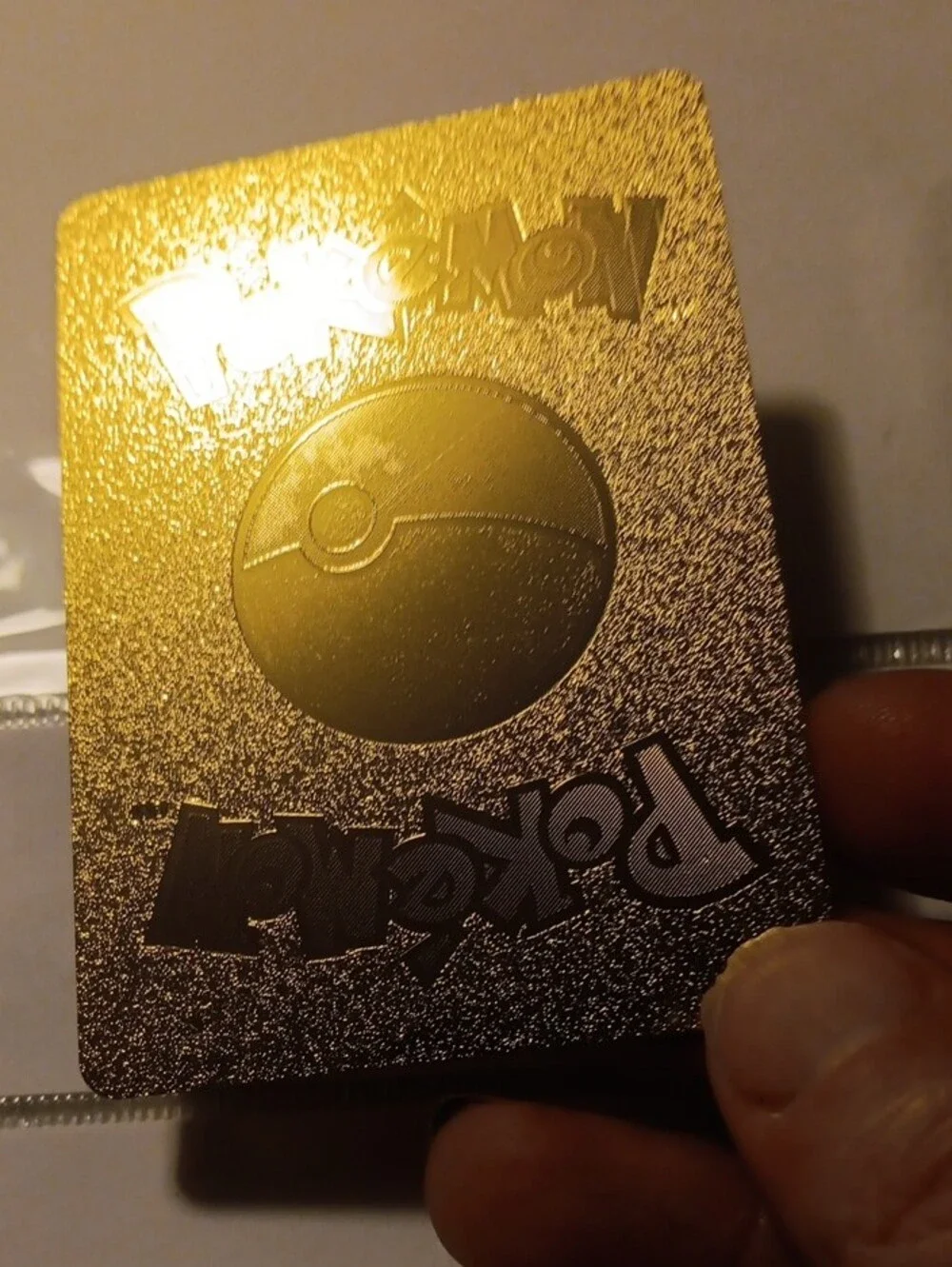 Pokemon shiny gold